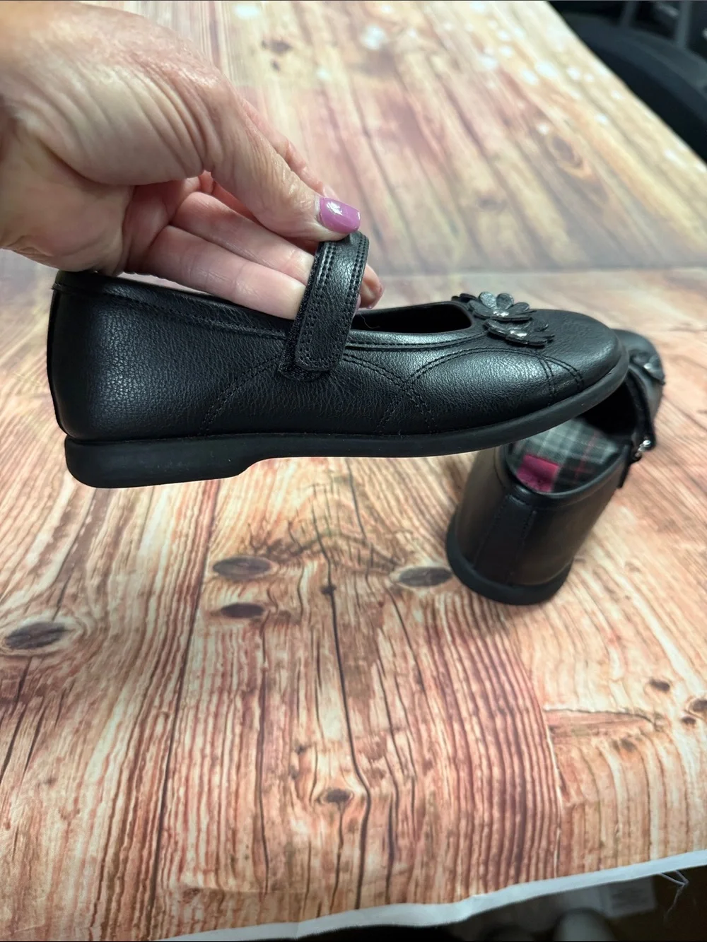 Stride Rite Black Girls Mary Jane Shoes with Flower Accents size: 13